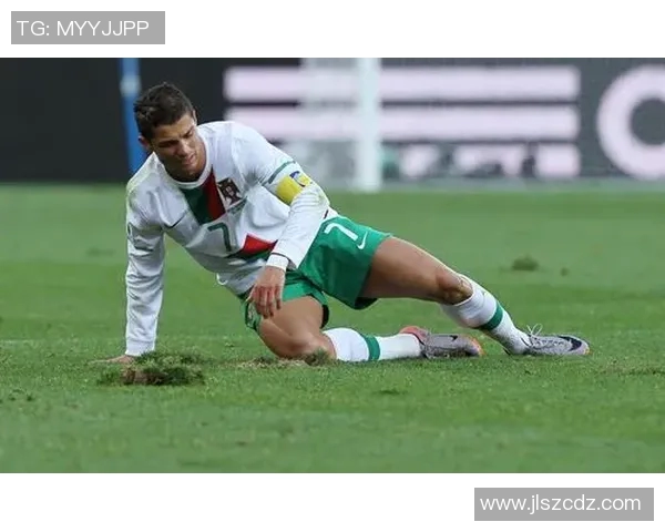 精选高清足球球星壁纸大合集让你感受绿茵赛场激情风采